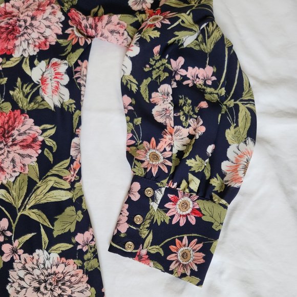 Tommy Hilfiger Floral Blouse Medium Puff/Pleats - Picture 7 of 10